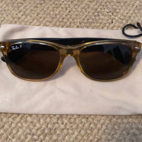 Original Ray-ban Polarized Wayfarer sunglasses - Picture 1 of 2